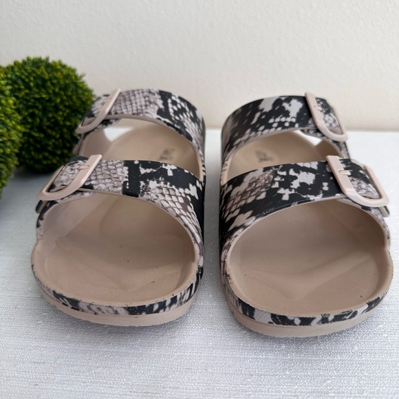 MIA Girl Snake Print Taupe/Black Dual Buckle Lightweight Slide Sandals Women’s 7 - Picture 4 of 8